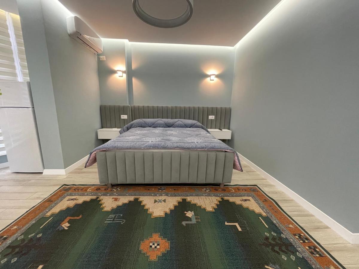 Comfort Apartment In City Center Tirana Exterior photo